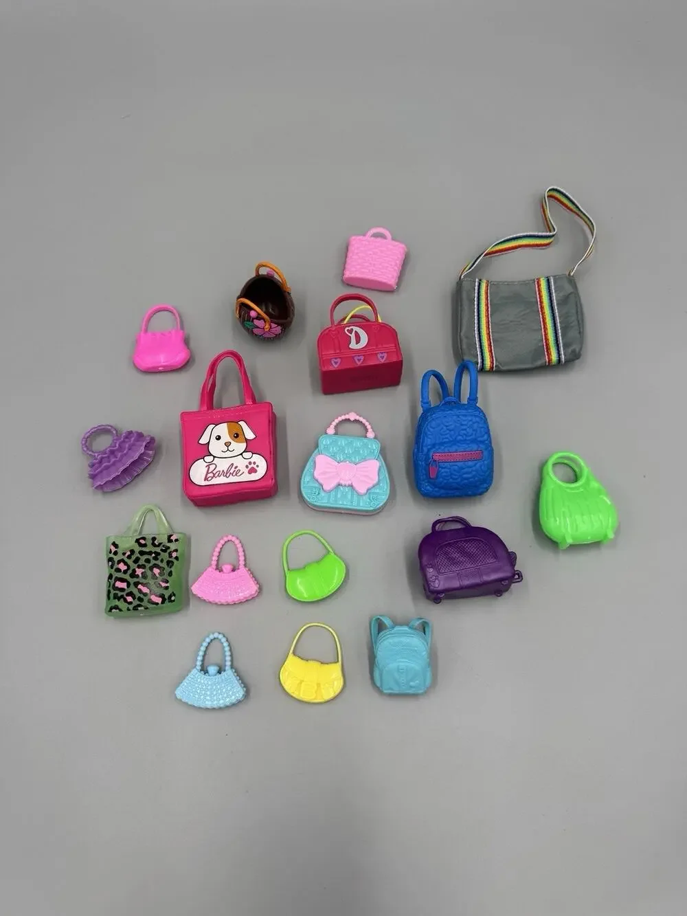 Fashion Doll Accessories Lot Bags Handbags Backpack Purse 17 Pieces Multicolor